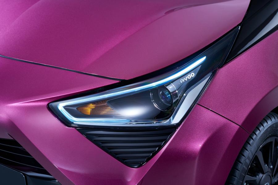Детали экстерьера Toyota Aygo 5-Door 2018 года  (WW) (фото 14 из 40)